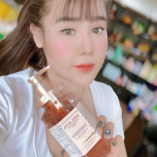 Sữa tắm trắng da Tuỷ Mật Hoa Hồng Damask WEILAIYA