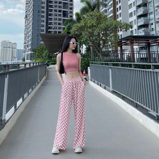 Set bộ áo thun croptop quần suông caro