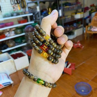 Vòng trầm hương sỉ giá rẻ
