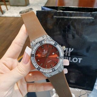 ĐỒNG HỒ HUBLOT NAM.ĐÁ VUÔNGHOT HOT