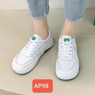 Giày thể thao nữ đế bằng màu trắng phối sọc caro AP98