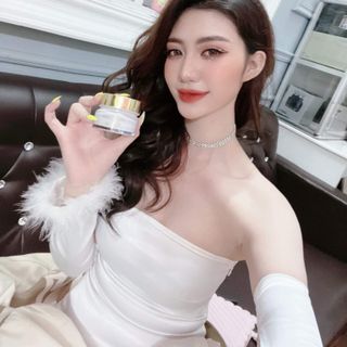 Mỹ phẩm Phạm thuy