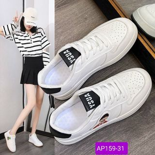 Giày thể thao nữ trắng phối họa tiết hoạt hình dễ thương AP159