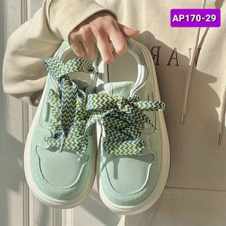 Giày thề thao nữ màu xanh kết hợp đế trắng viền nâu AP170