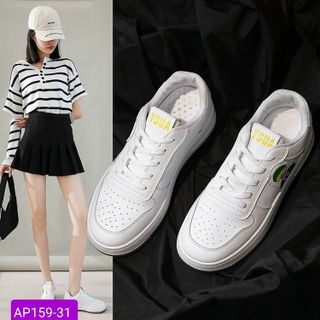 Giày thể thao nữ trắng phối họa tiết hoạt hình dễ thương AP159