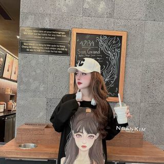Áo cotton tay dài in hình cô gái dễ thương