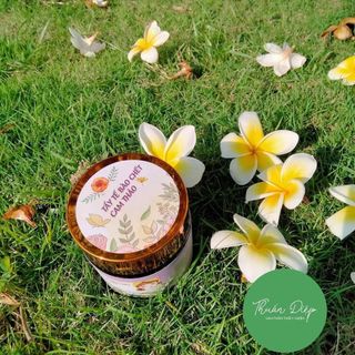 Tẩy tế bào chết da mặt chiết xuất cam thảo làm sạch da giảm mụn sáng da Thuần Diệp