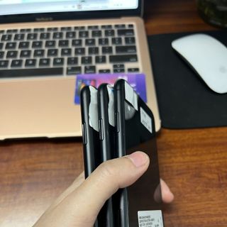 Henry - iPhone Xr 64gb đen likenew pin cao
