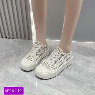 Giày thể thao nữ vải dáng bacsic AP161