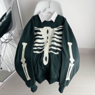 Áo sweater logo in bộ xương form đẹp xuất sắc giá sỉ