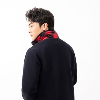 Áo nỉ túi phối