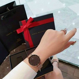SET ĐỒNG HỒ D W KÈM CUFF CAO CẤP