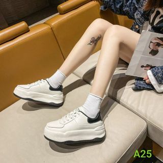 Giày thể thao nữ trắng đế bằng viền màu AP25