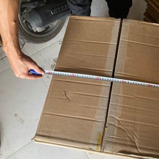 Thùng Carton đựng nguyên liệu nhập từ Nước Ngoài.