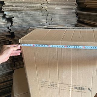 Thùng Carton đựng nguyên liệu nhập từ Nước Ngoài.