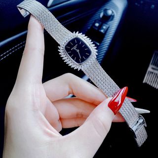 Đồng hồ nữ cao cấp PPATEK PHILIPPE SATINE MẶT KHẢM TRAI về lại