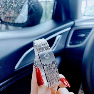 Đồng hồ nữ cao cấp PPATEK PHILIPPE SATINE MẶT KHẢM TRAI về lại