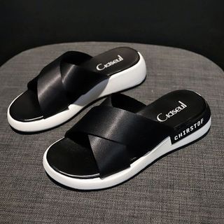 Dép nữ quai chéo đế bánh mỳ siêu xinh SD08