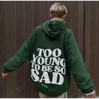 Áo hoodie logo in nổi too young to be so sad form dưới 70kg đẹp