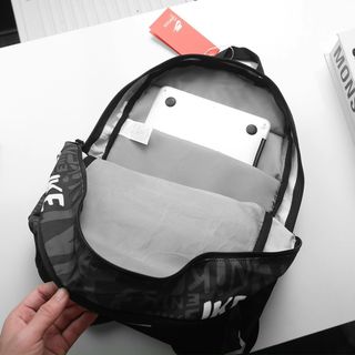 Ba lô nam, Ba lô nam cao cấp, chất liệu 100% polyester cty• Có nhiều ngăn và cả ngăn được laptop • Full phụ liệu xịn , tem tag • Size | 48 x 30 x 16 (cm)
