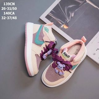 Giày thể thao trẻ em cổ cao quai dán phối dây buộc gắn sticker gấu 139