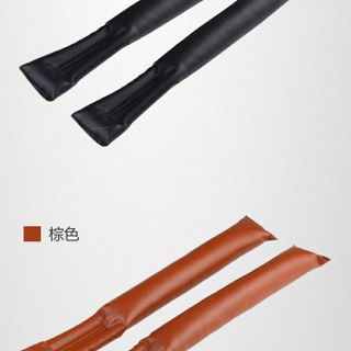 Đệm Lót Khe Ghế Ô Tô – Da PU Chống Rơi Đồ, Bụi Bẩn Trên Ô Tô Tiện Lợi