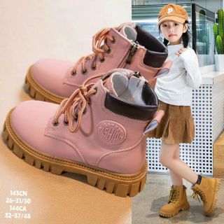 Giày boots trẻ em chất da buộc dây siêu đẹp 143