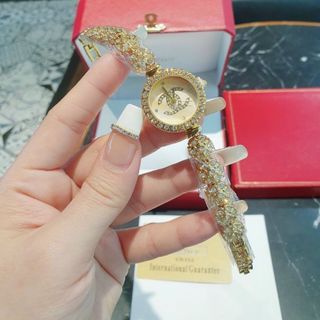 ĐỒNG HỒ CHANE LẮC XINH NỮ