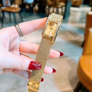 ĐỒNG HỒ VERRSACE NỮ DÂY LƯỚI NEW