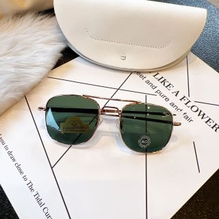 Mắt kính nam AO form vuông
