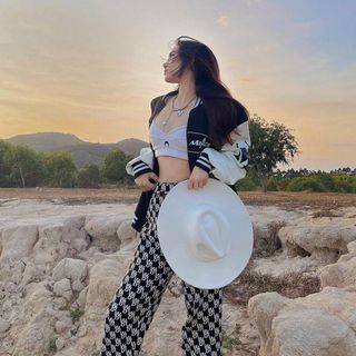 Áo khoác dù bomber logo black miack form đẹp