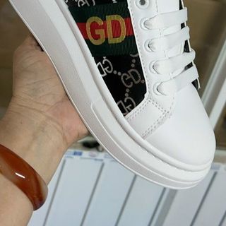 Giày bata nữ chuột mickey