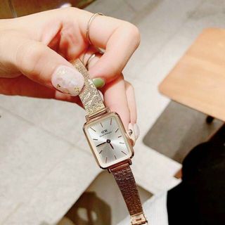 ĐỒNG HỒ D W CHỮ NHẬT LƯỚI NỮ