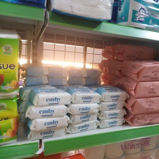 Khăn ướt không mùi EMBY (80 tờ)