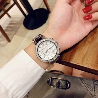 ĐỒNG HỒ MICHAEL KORS NỮ BẠC CAO CẤP