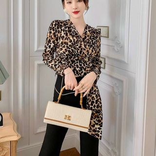 SET BỘ ÁO KIỂU HỌA TIẾT BEO QUẦN ỐNG RỘNG PHỐI VIỀN CAO CẤP