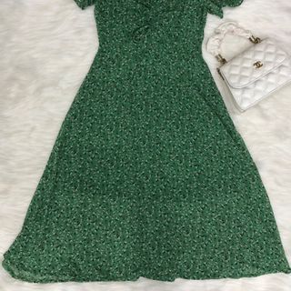 Đầm xòe hoa nhí rút ngực tay phồng bo thun - GR0225