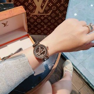 ĐỒNG HỒ L V DÂY DA NỮ MẶT XOAY