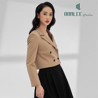Bộ vest lửng chân váy chữ A