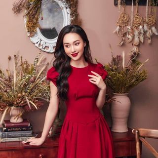 ĐẦM XOÈ TAY PHỒNG CỔ TRÒN - DT1680