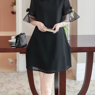 ĐẦM SUÔNG CHỮ A ĐEN PHỐI VOAN – DT1677