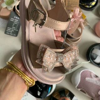 Sandal trẻ em đế cao su cực êm chân S3216