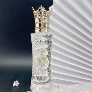 Serum Bạc Nữ Hoàng giúp Trẻ hoá làn da, đưa tinh chất vào sâu bên da , giúp dưỡng ẩm căng bong da (300ml)