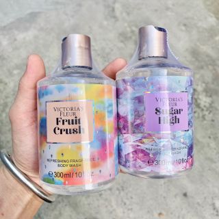 Sữa tắm Victoria chai 300ml
