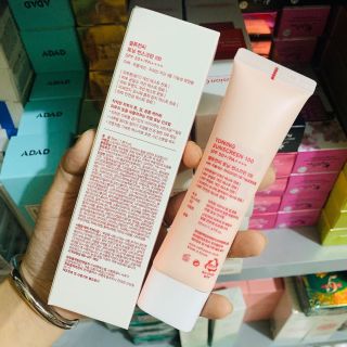 Kem chống nắng Cell C hồng nâng tone da