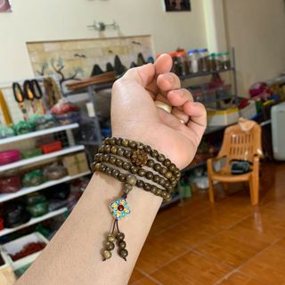 Vòng trầm hương mix cỏ 4lá giá rẻ