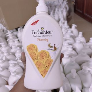 Sữa tắm enchanter