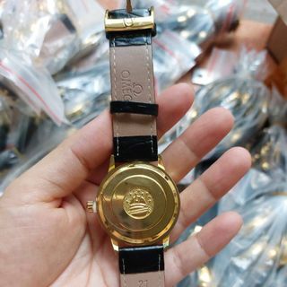 Đồng hồ omega