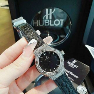 ĐỒNG HỒ HUBLOT CLASSIC FUSION TITANIUM NỮ