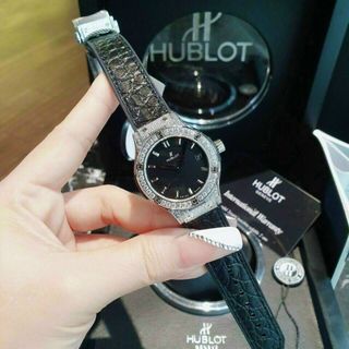 ĐỒNG HỒ HUBLOT CLASSIC FUSION TITANIUM NỮ